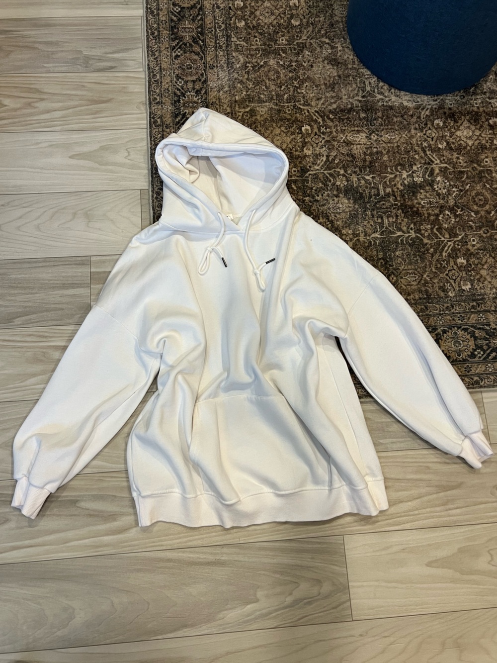 zeagoo White Men's Pullover Hoodie